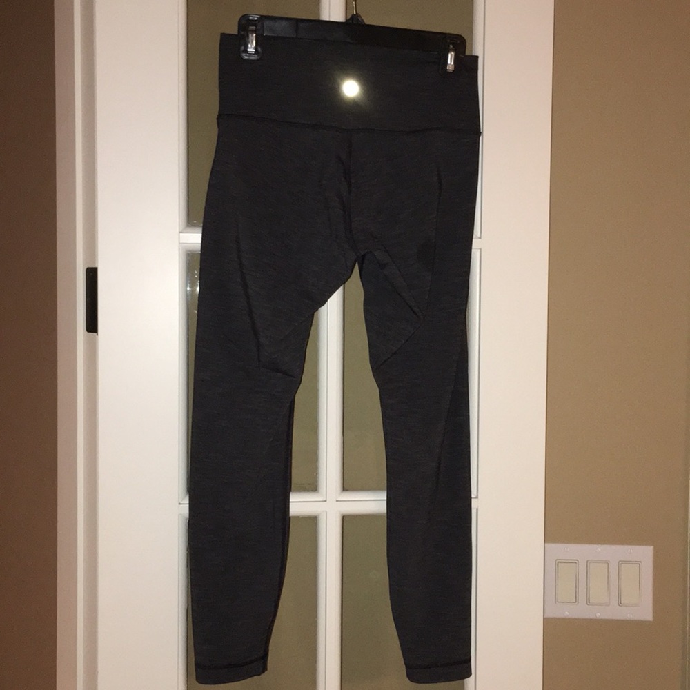 LULU🍋 high rise wunder under, Heather gray. EUC!